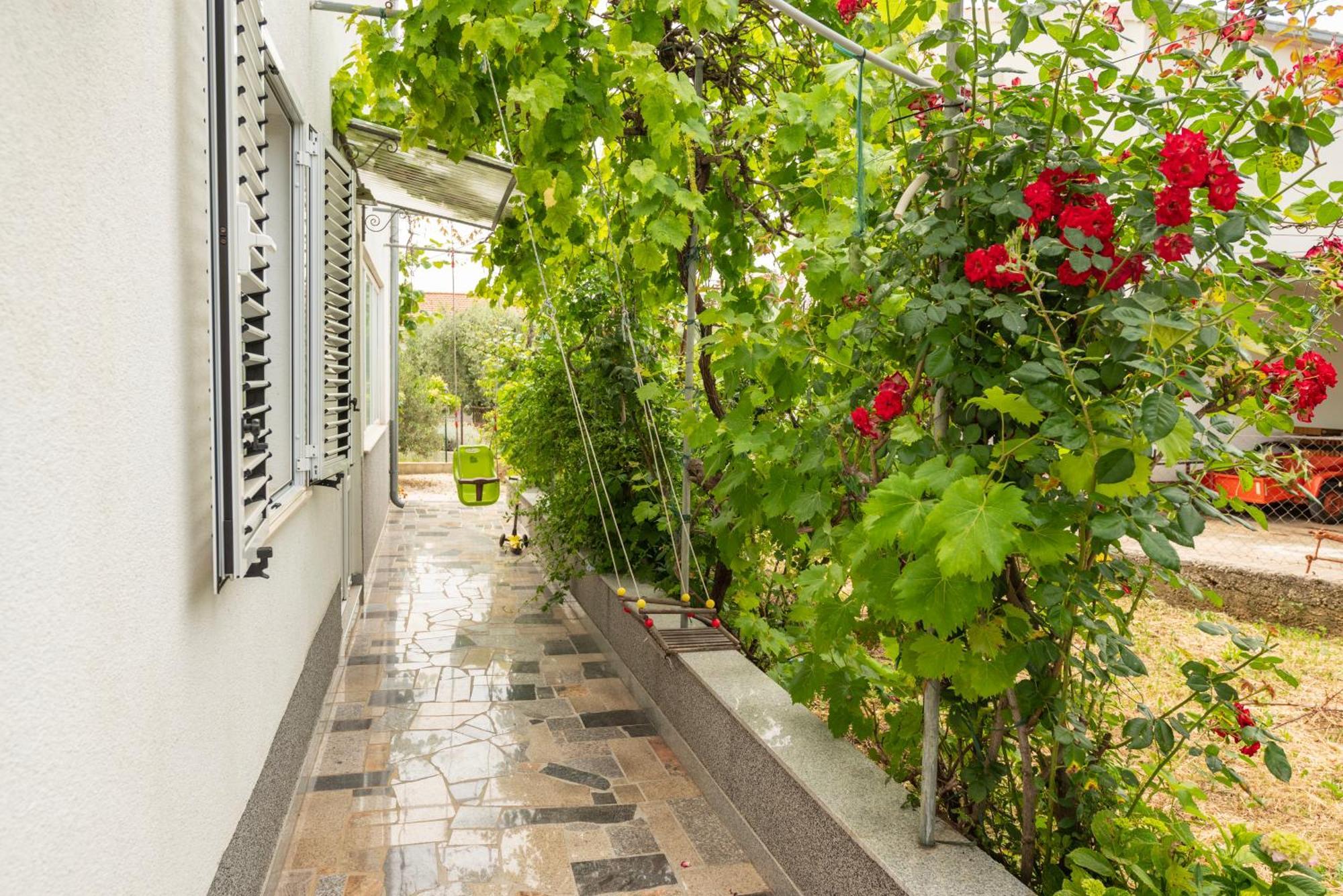 Apartment Paula Trogir Zewnętrze zdjęcie